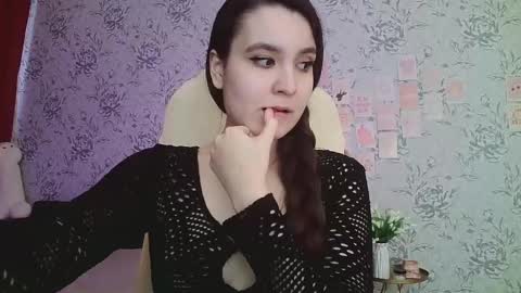 Annie online show from February 28, 2025, 1:25 pm