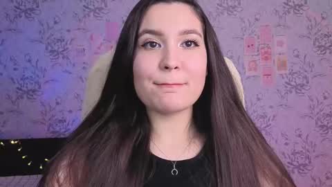 Annie online show from November 13, 2025, 4:00 am