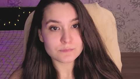 Annie online show from April 16, 2026, 9:50 pm