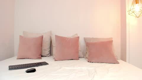 Snapshot of anny_taylorr_ chatting on March 5, 2025, 7:49 pm Anny  online show from March 5, 2025, 7:49 pm