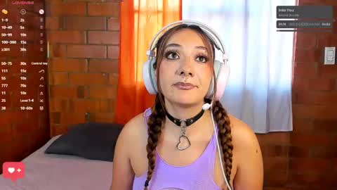 Anny  IG online show from September 11, 2025, 9:26 pm