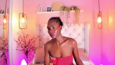 Anny  online show from February 1, 2025, 6:43 am