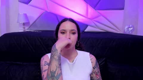 AnnyT online show from February 2, 2025, 1:55 am