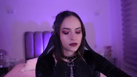 Snapshot of annythomsonn chatting on January 31, 2026, 10:19 pm AnnyT online show from January 31, 2026, 10:19 pm