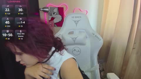 Snapshot of anora_millerr chatting on September 30, 2025, 8:30 am Anora online show from September 30, 2025, 8:30 am