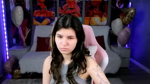 Anora online show from March 1, 2026, 6:32 pm