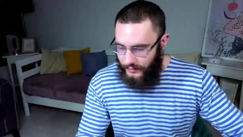 Snapshot of ant_power chatting on April 28, 2026, 7:41 pm Ant online show from April 28, 2026, 7:41 pm