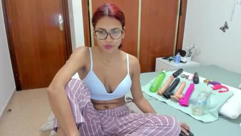 anthonela_hotsex online show from February 19, 2026, 10:33 am