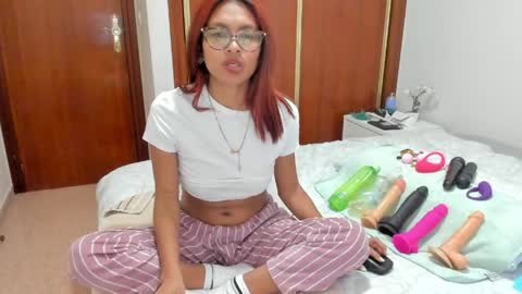 anthonela_hotsex online show from April 16, 2026, 9:50 pm