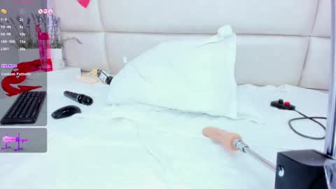 Snapshot of anthonela_russo chatting on February 15, 2025, 9:38 am anthonela online show from February 15, 2025, 9:38 am