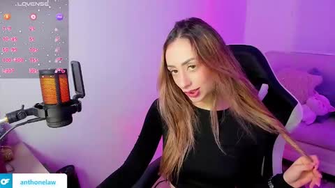 Anthonela online show from November 23, 2025, 4:01 am