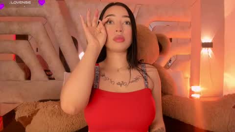 Anthonella Sweet online show from October 17, 2025, 12:08 pm