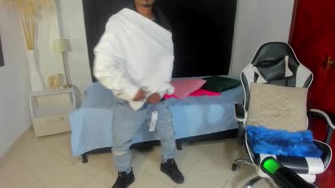       online show from February 7, 2026, 1:20 am