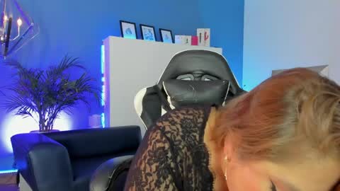 Snapshot of anto_thompson chatting on June 5, 2026, 8:03 pm Antonella online show from June 5, 2026, 8:03 pm