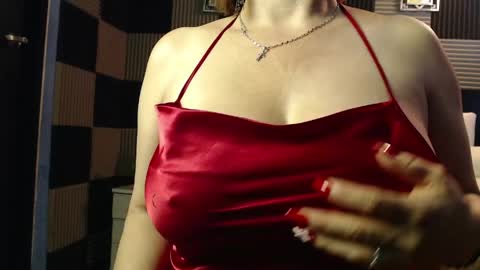 Snapshot of antonela_tompson chatting on May 8, 2026, 5:40 pm ANTO 3 online show from May 8, 2026, 5:40 pm