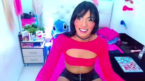Snapshot of antonela_xx3 chatting on January 16, 2025, 9:19 pm antonela_xx3 online show from January 16, 2025, 9:19 pm