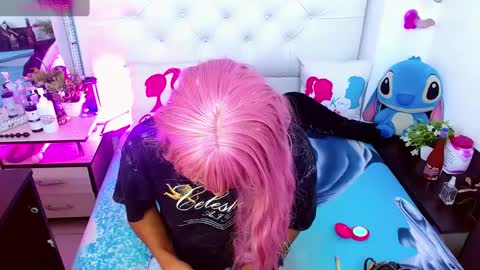 Snapshot of antonela_xx3 chatting on March 1, 2025, 11:58 pm antonela_xx3 online show from March 1, 2025, 11:58 pm