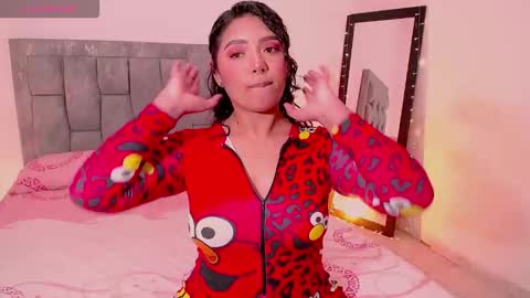 Antonella online show from March 22, 2026, 12:58 am