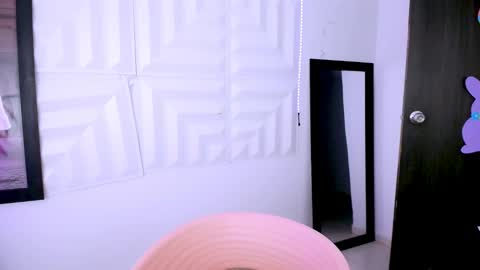 antonella online show from January 28, 2025, 12:15 am