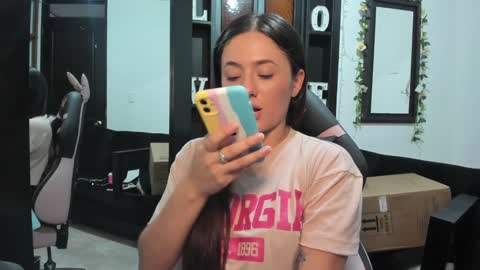 Snapshot of antonella_naughty1 chatting on December 17, 2024, 7:37 pm antonella online show from December 17, 2024, 7:37 pm