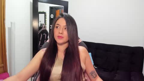 Snapshot of antonella_naughty1 chatting on February 11, 2025, 6:22 pm antonella online show from February 11, 2025, 6:22 pm