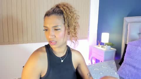 Snapshot of antonellaparker chatting on December 9, 2024, 1:45 pm Sarah online show from December 9, 2024, 1:45 pm