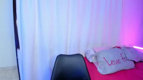 Snapshot of antonellaparker chatting on March 8, 2026, 4:33 pm Sarah online show from March 8, 2026, 4:33 pm