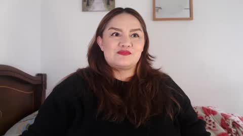 antonia online show from September 18, 2025, 8:44 pm