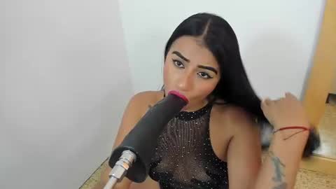 Snapshot of antoniaross chatting on July 4, 2026, 11:38 am Antonia online show from July 4, 2026, 11:38 am