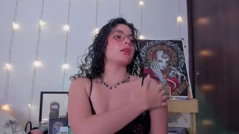 Antonia online show from November 24, 2025, 1:49 am