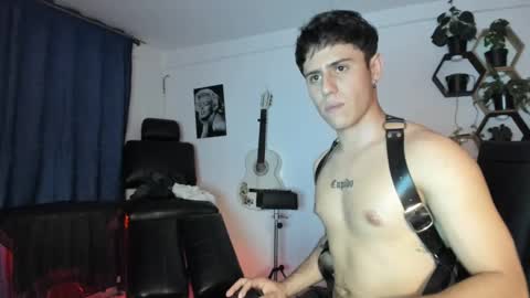 antonnello_ online show from February 25, 2025, 3:09 am