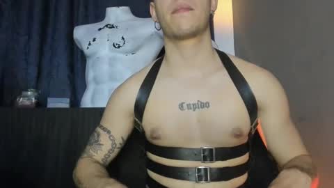 antonnello_ online show from September 17, 2025, 12:23 am