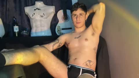 antonnello_ online show from September 25, 2025, 11:41 pm