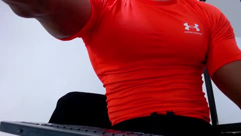 Snapshot of antonywebb94 chatting on March 15, 2026, 9:43 pm Instagram miguelangel1802 online show from March 15, 2026, 9:43 pm