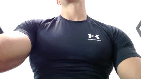 Snapshot of antonywebb94 chatting on March 17, 2026, 2:16 am Instagram miguelangel1802 online show from March 17, 2026, 2:16 am