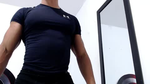 Snapshot of antonywebb94 chatting on March 31, 2026, 4:57 am Instagram miguelangel1802 online show from March 31, 2026, 4:57 am