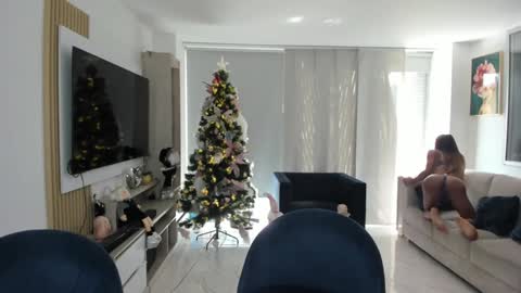 Maria Antonia online show from December 28, 2024, 5:14 pm