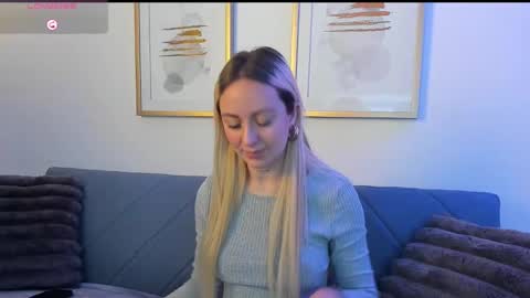 Snapshot of anttoniia chatting on March 11, 2025, 12:39 pm Antonia online show from March 11, 2025, 12:39 pm