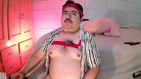 Snapshot of anuarfox chatting on October 1, 2025, 7:58 am AnuarFox online show from October 1, 2025, 7:58 am