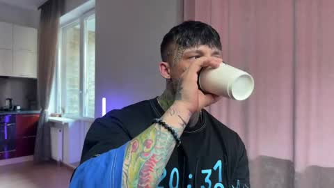 Tom online show from April 13, 2026, 6:19 am