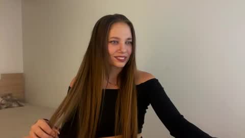 Snapshot of anuetta chatting on August 9, 2026, 6:24 pm Aneutta online show from August 9, 2026, 6:24 pm