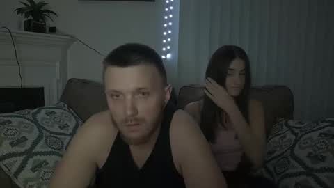 anxietyv1 online show from September 14, 2025, 6:01 am