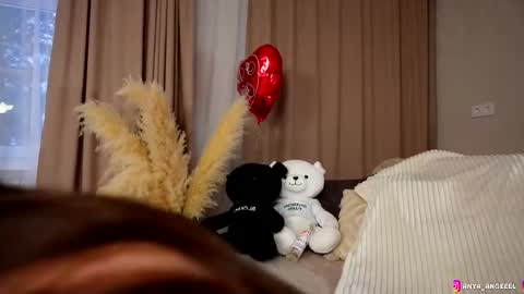 anya angeeel online show from March 7, 2026, 2:25 pm