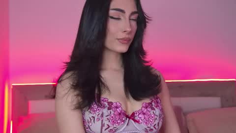 anyalobb online show from May 12, 2026, 5:37 am