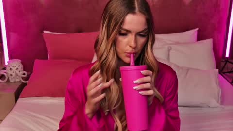 Anya online show from March 6, 2025, 1:58 am