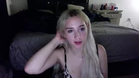 Anya online show from May 6, 2026, 5:03 am