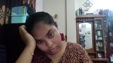 anydanyg online show from March 4, 2025, 8:27 pm