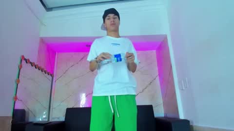 anyelo_sexyhot online show from September 20, 2025, 11:55 am