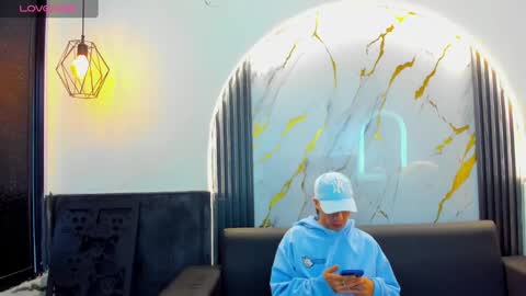 anyelo_sexyhot online show from September 28, 2025, 11:37 am