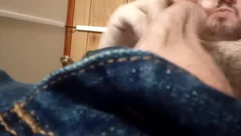 Snapshot of anythingbutordinary chatting on December 9, 2024, 7:39 am anythingbutordinary online show from December 9, 2024, 7:39 am